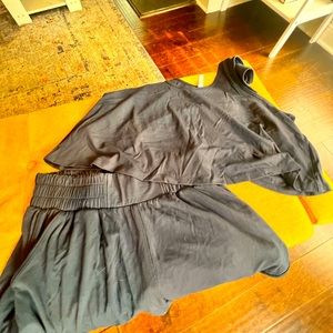 Fabletics 2 piece set